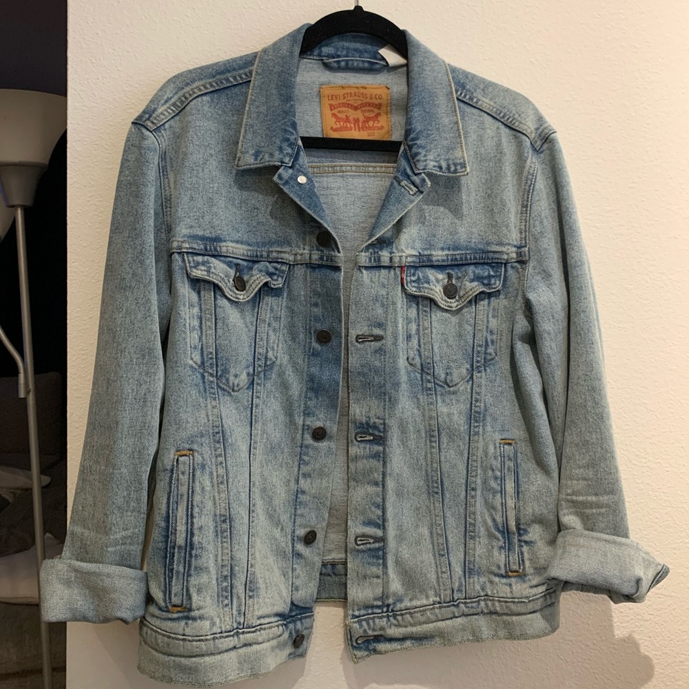 Levis ex boyfriend trucker jacket